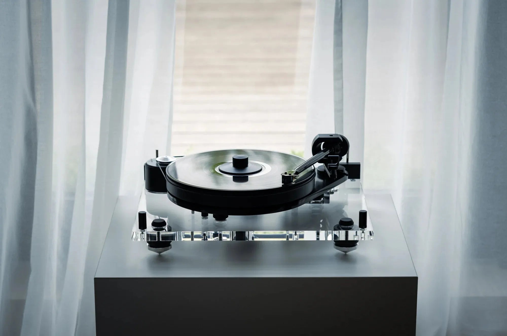 Pro-Ject 6PerspeX Balanced