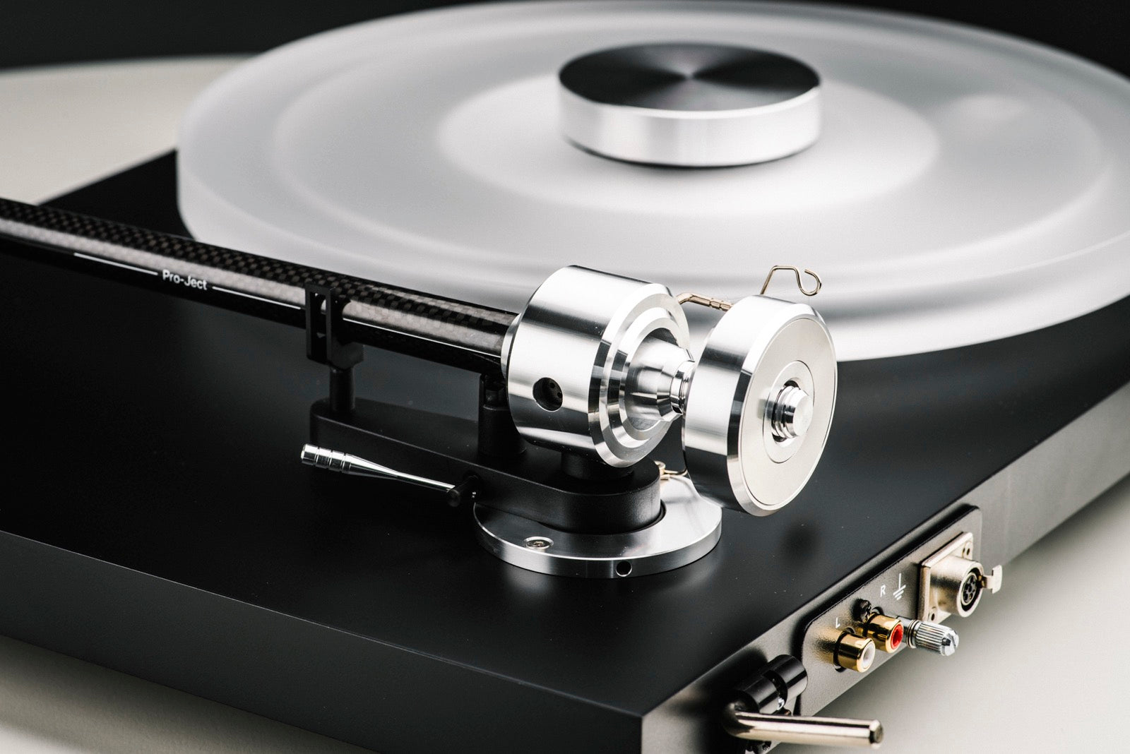 Pro-Ject Debut Reference 10